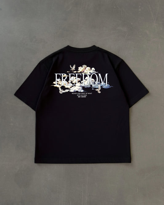 "NEVER LOSE SIGHT" T-SHIRT